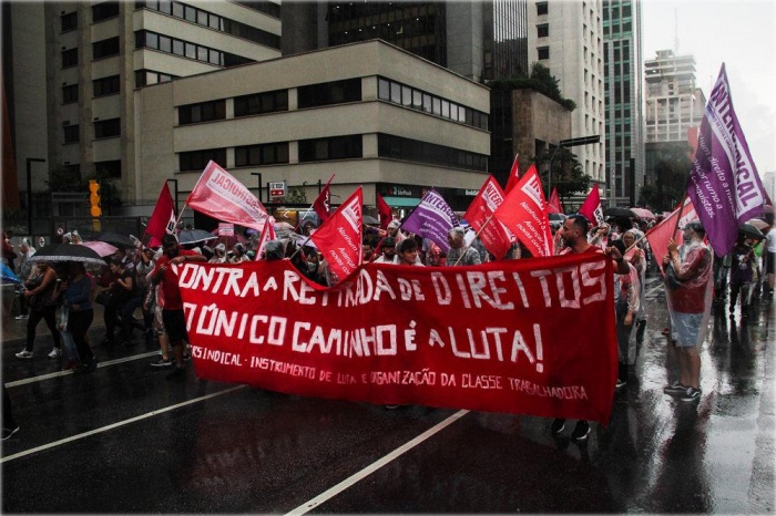 Carestia, inflação, ataque aos direitos, mais miséria e fome: essa é a realidade no Brasil desgovernado por Bolsonaro
